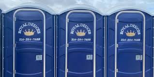 Best Standard Portable Toilet Rental  in Huntingdon, TN